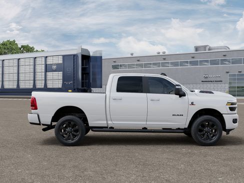 New 2026 RAM 2500 Laramie w/ Night Edition AWD/4WD image 35