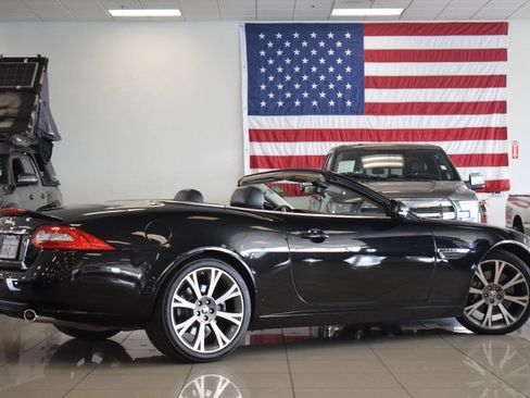 Used 2014 Jaguar XK Convertible RWD image 38