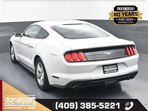 Used 2021 Ford Mustang EcoBoost image 4