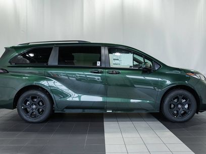 New 2026 Toyota Sienna XLE Woodland Edition
