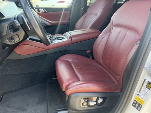 Used 2021 BMW X6 M50i w/ Executive Package AWD/4WD image 23