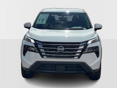 New 2026 Nissan Rogue SV image 6