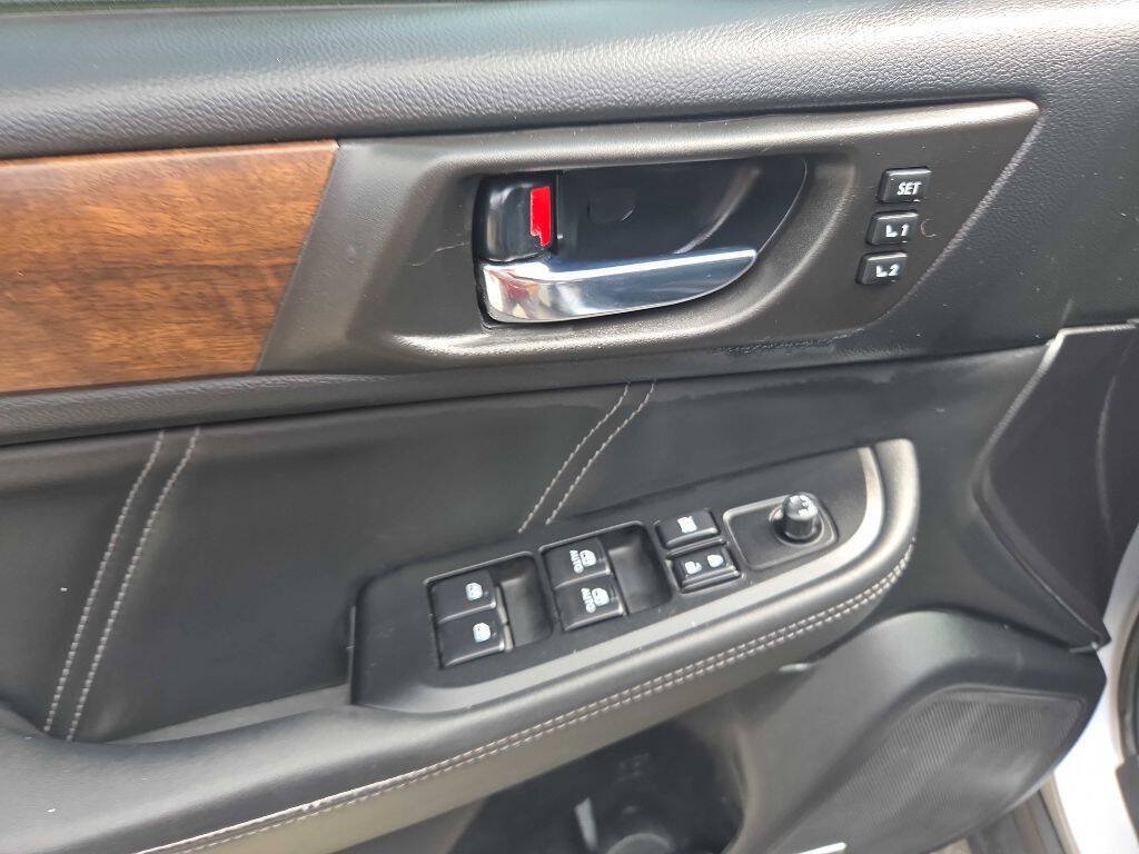Used 2018 Subaru Outback 2.5i Limited AWD/4WD image 19