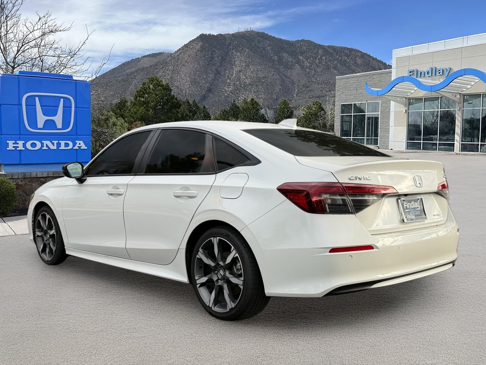Used 2025 Honda Civic Sport image 4