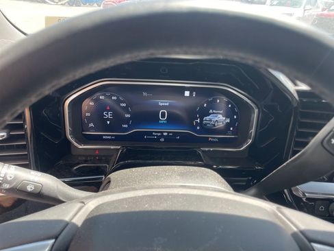 Used 2023 Chevrolet Silverado 1500 LT image 30