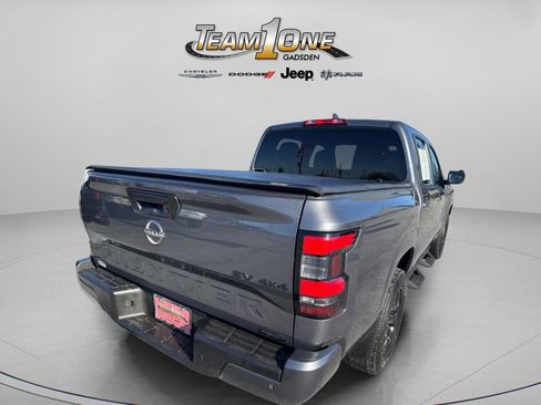 Used 2023 Nissan Frontier SV w/ Midnight Edition Package image 8