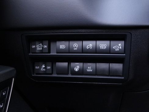 New 2026 Toyota Tundra Platinum AWD/4WD image 32