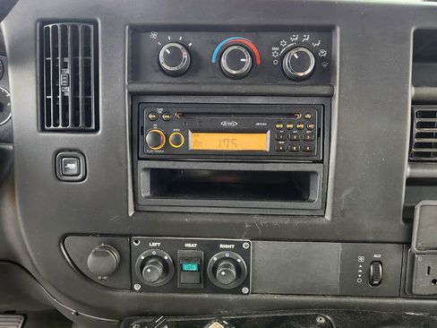 Used 2016 Chevrolet Express 3500 w/ School Bus Package RWD image 11