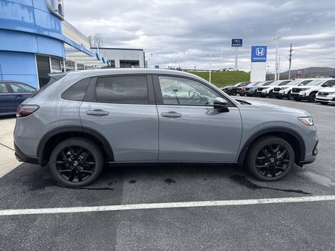 Used 2024 Honda HR-V Sport image 6