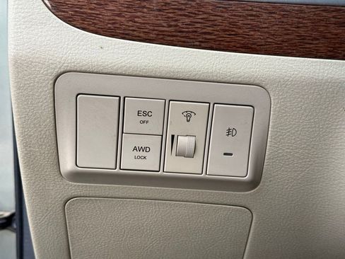 Used 2008 Hyundai Santa Fe Limited image 16