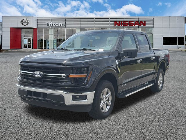 Used 2024 Ford F150 XLT AWD/4WD image 3