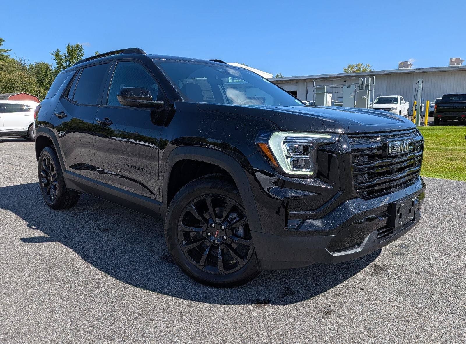 New 2027 GMC Terrain Elevation w/ Elevation Premium Package AWD/4WD image 1