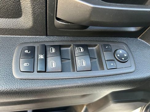 Used 2022 RAM 3500 Tradesman AWD/4WD image 17