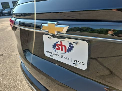 Certified 2023 Chevrolet Traverse Premier AWD/4WD image 32