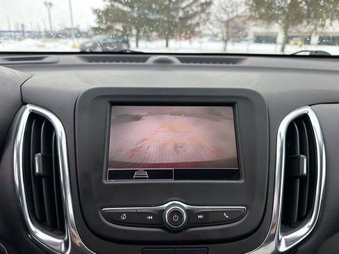 Used 2024 Chevrolet Equinox LT w/ LPO, Floor Liner Package image 21