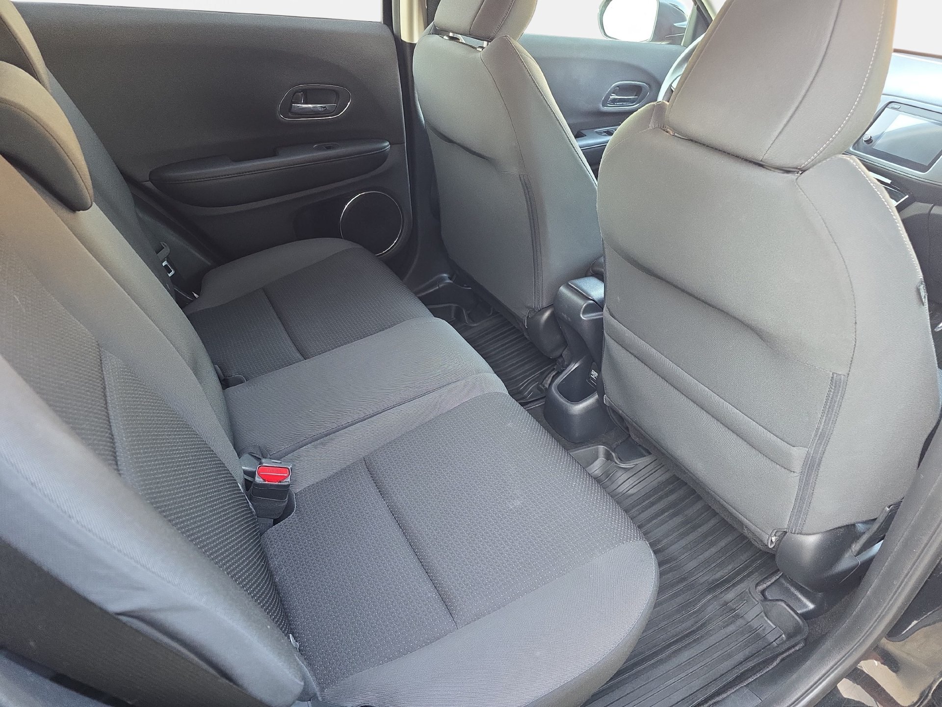 Used 2022 Honda HR-V EX image 11