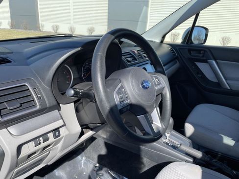 Used 2018 Subaru Forester 2.5i Premium w/ All-Weather Package image 27