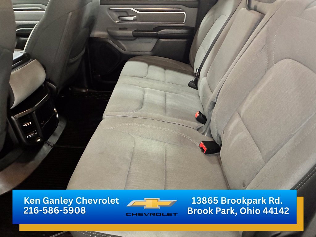 Used 2019 RAM 1500 Big Horn AWD/4WD image 16
