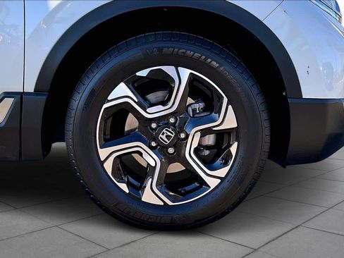 Used 2018 Honda CR-V Touring image 11