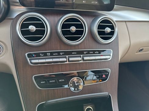 Used 2021 Mercedes-Benz C 300 4MATIC Sedan image 16