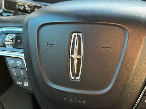 Used 2020 Lincoln Navigator L Reserve w/ Equipment Group 208A Reserve image 54