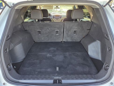 Used 2022 Chevrolet Equinox LS w/ LS Convenience Package image 13