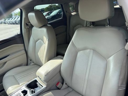 Used 2016 Cadillac SRX Luxury FWD image 10