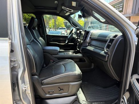 Used 2019 RAM 2500 Limited AWD/4WD image 24