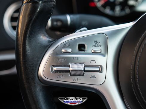 Used 2018 Mercedes-Benz S 560 4MATIC Sedan image 25