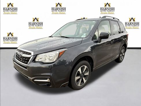 Used 2017 Subaru Forester 2.5i Premium w/ All-Weather Package image 1