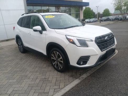 Used 2024 Subaru Forester Limited AWD/4WD image 8