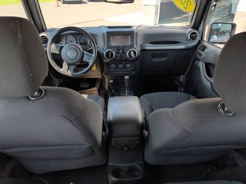 Used 2015 Jeep Wrangler Sport w/ Quick Order Package 24S AWD/4WD image 3