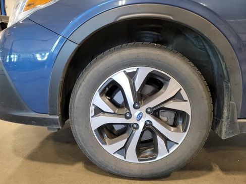 Used 2020 Subaru Outback Touring XT AWD/4WD image 9