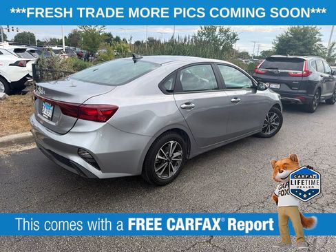 Used 2023 Kia Forte LXS FWD image 4
