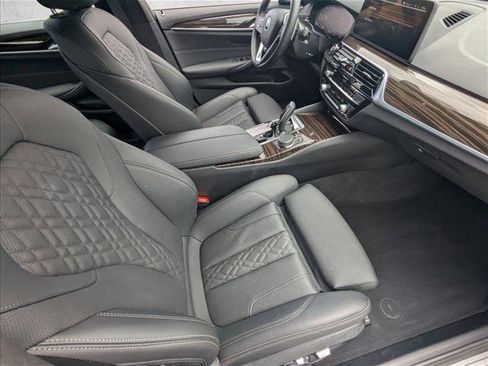 Certified 2023 BMW 530i xDrive w/ Premium Package AWD/4WD image 21