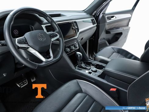 Used 2023 Volkswagen Atlas Cross Sport SEL Premium R-Line AWD/4WD image 58