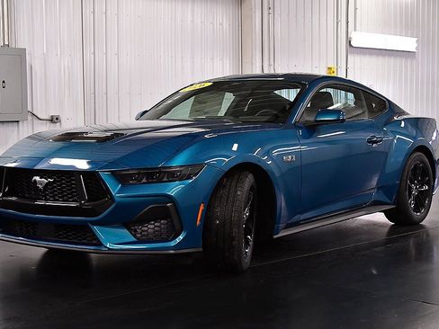 New 2026 Ford Mustang GT image 3