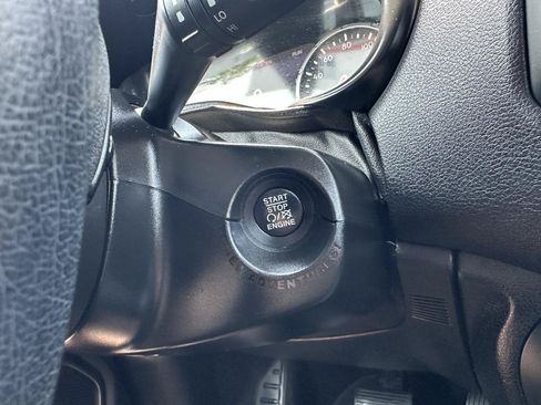 Used 2020 Jeep Renegade Limited w/ UConnect 8.4 Nav Group AWD/4WD image 57