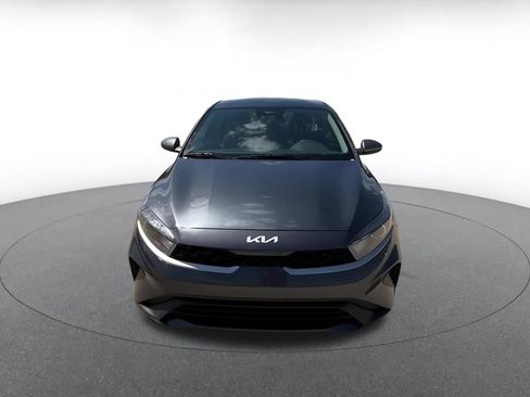 Used 2024 Kia Forte LXS FWD image 4