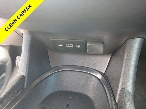 Used 2024 Chevrolet Malibu LT FWD image 17
