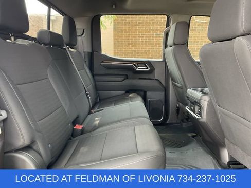 Used 2024 Chevrolet Silverado 1500 LT Trail Boss w/ Convenience Package II AWD/4WD image 28
