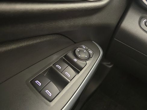 Certified 2024 Chevrolet Trax LS FWD image 27