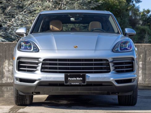 Used 2020 Porsche Cayenne image 8