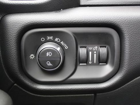 New 2026 RAM 1500 Big Horn AWD/4WD image 17