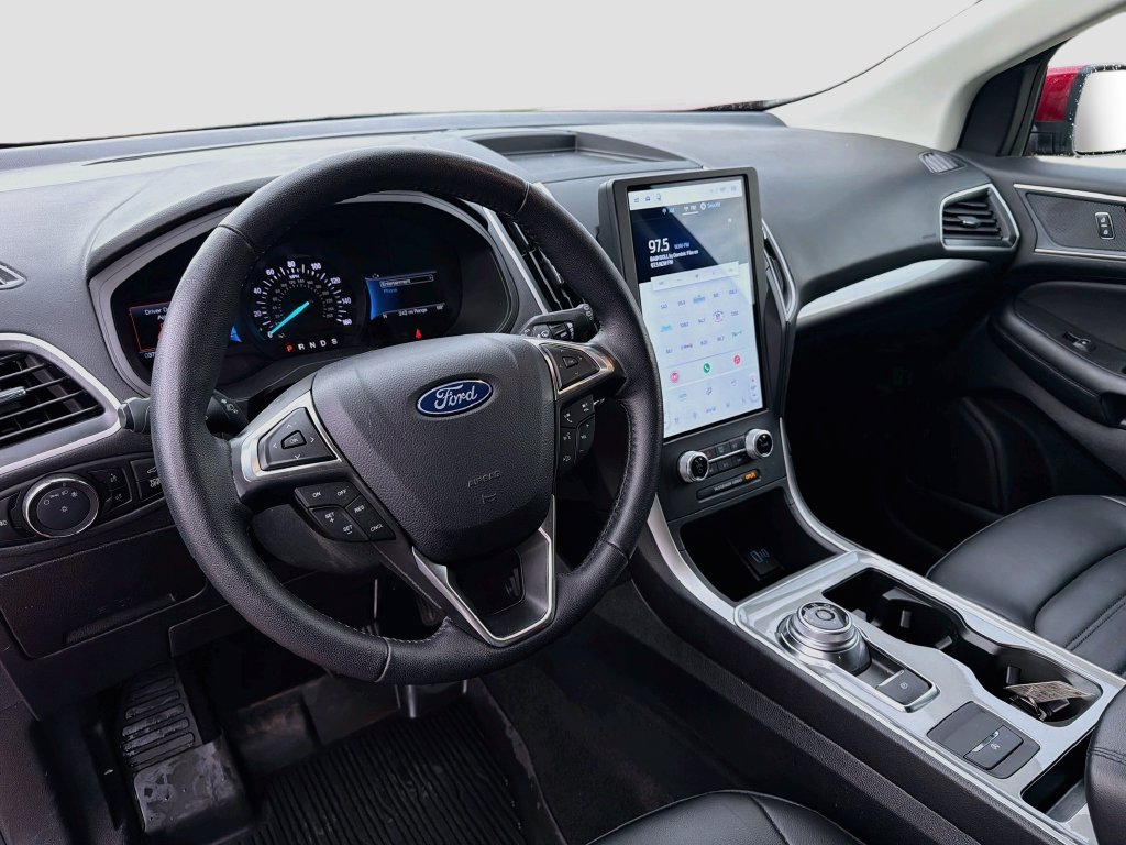 Used 2024 Ford Edge SEL w/ Convenience Package AWD/4WD image 9