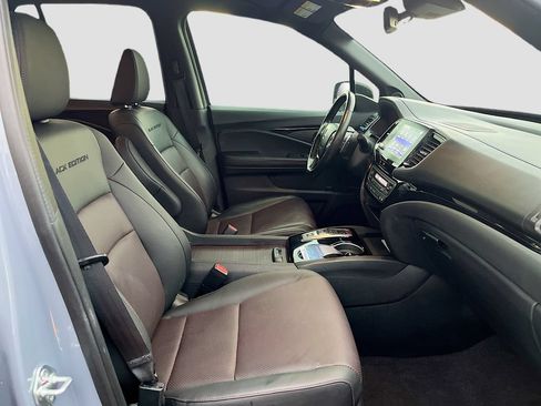 Used 2023 Honda Ridgeline Black Edition image 27