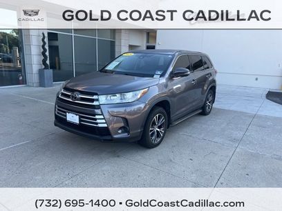Used 2019 Toyota Highlander LE