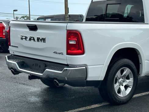 Used 2025 RAM 1500 Big Horn AWD/4WD image 41