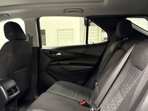 Used 2023 Chevrolet Equinox LT image 16