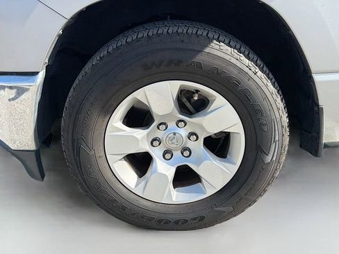 Used 2019 RAM 1500 Big Horn image 17